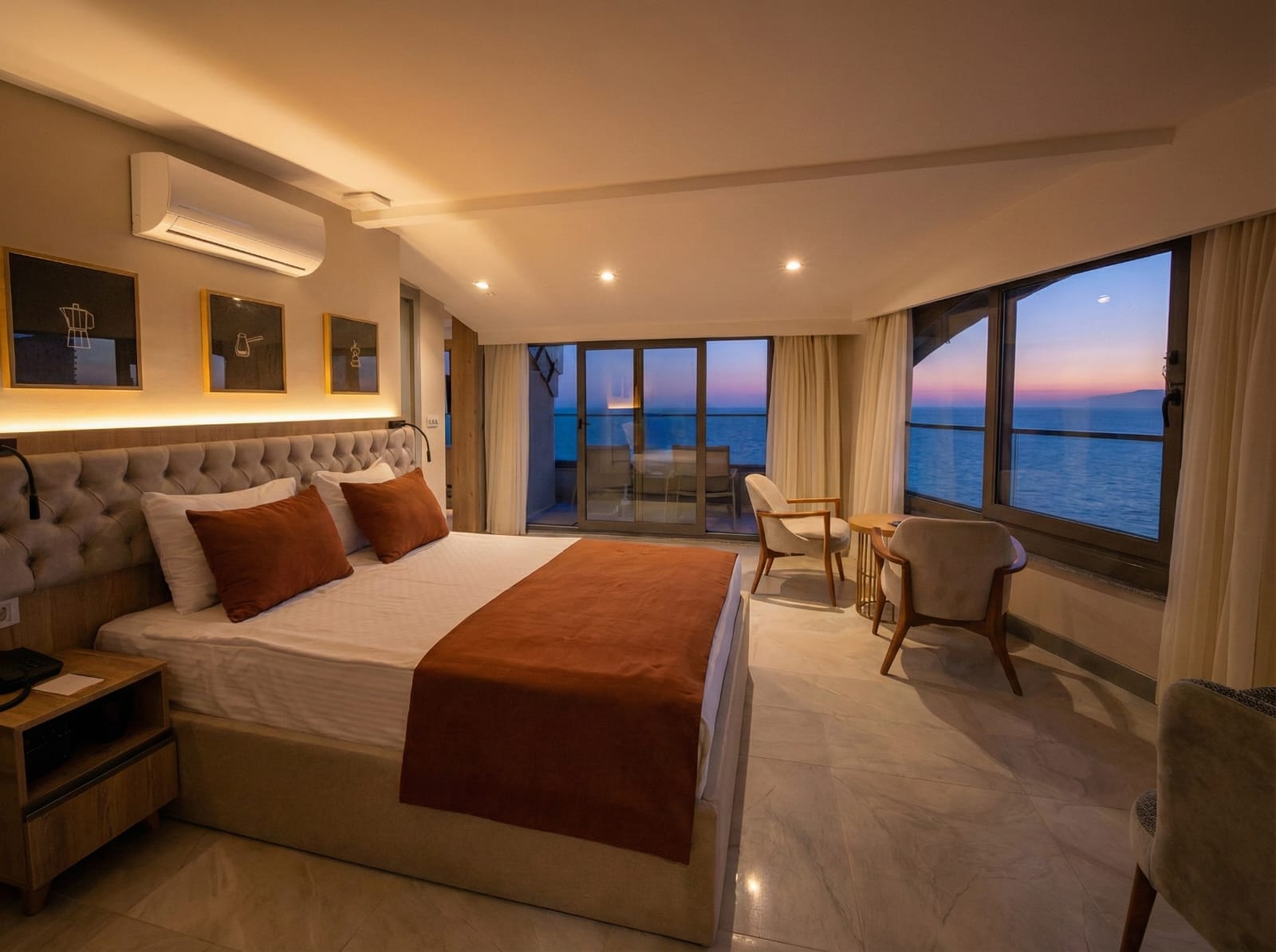 King Suite Teraslı - Panoramik Deniz Manzaralı